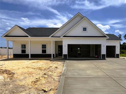 229 Seaford, Aberdeen, NC, 28315-0117 | Card Image