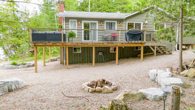 1039 W Cottage Dr, House other with 4 bedrooms, 2 bathrooms and 8 parking in Ompah ON | Image 7