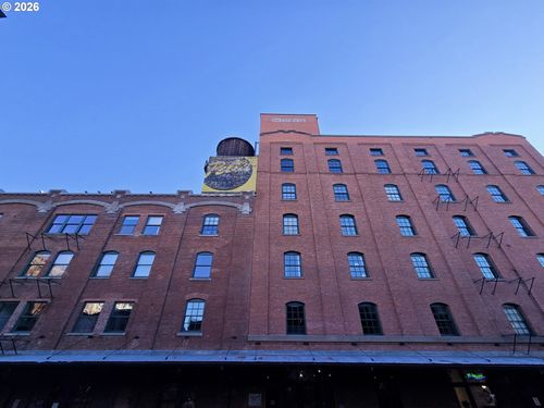 416 Nw 13th Ave, Portland, OR, 97209-2931 | Card Image