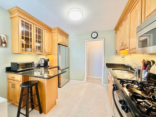 apt-1a-1 Strawberry Hill Ct, Stamford, CT, 06902-2521 | Card Image