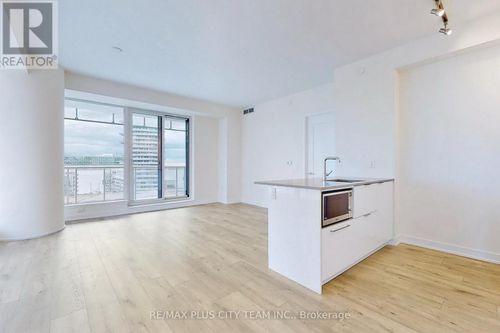 1209-28 Freeland Street, Toronto (Waterfront Communities), ON, M5E1L7 | Card Image