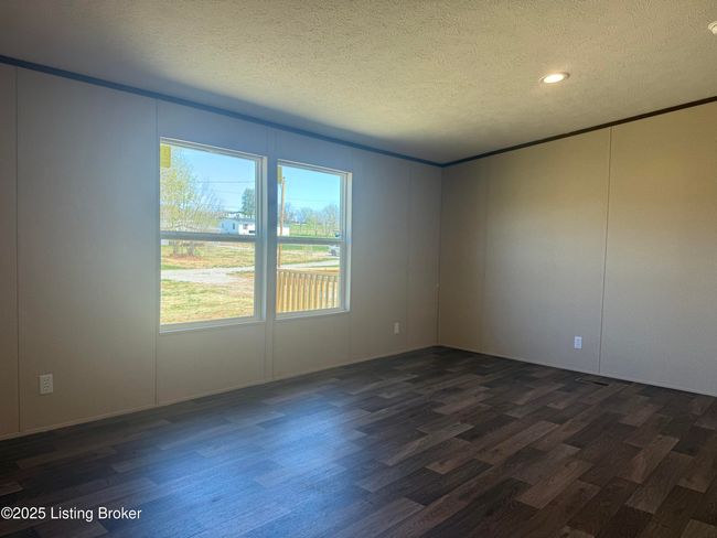 42 Beech St, House other with 4 bedrooms, 2 bathrooms and null parking in Smiths Grove KY | Image 20
