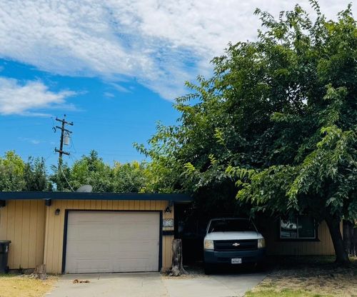 824 Lever Boulevard, Stockton, CA, 95206 | Card Image