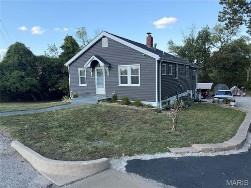 2120 Starling Airport Rd, Arnold, MO, 63010-1636 | Card Image