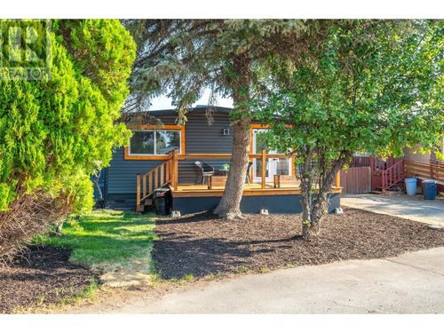 2-3999 Skaha Lake Rd, Penticton, BC, V2A6J7 | Card Image