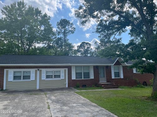 3136 Wells Pl, Macon, GA, 31211-2718 | Card Image