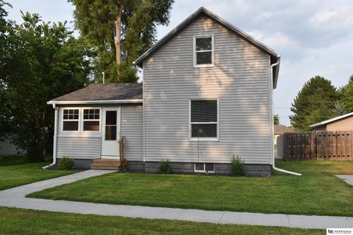1140 N Logan St, Fremont, NE, 68025-4353 | Card Image