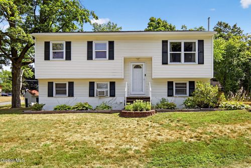 24 Electric Ave, East Greenbush, NY, 12061-2219 | Card Image