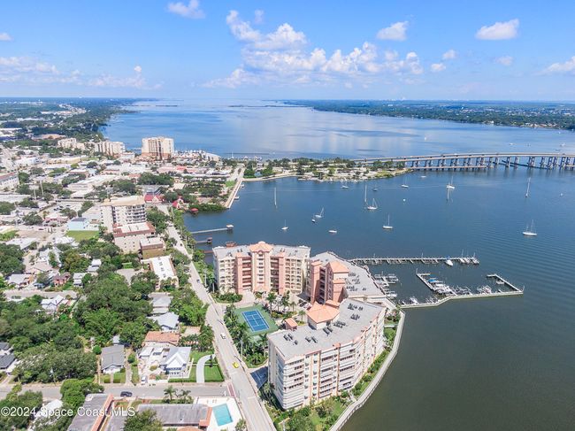 303 - 100 Riverside Dr, Condo with 2 bedrooms, 2 bathrooms and null parking in Cocoa FL | Image 31