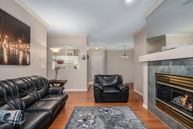 109 - 10320 156 Street, Condo with 1 bedrooms, 1 bathrooms and 1 parking in Surrey BC | Image 7