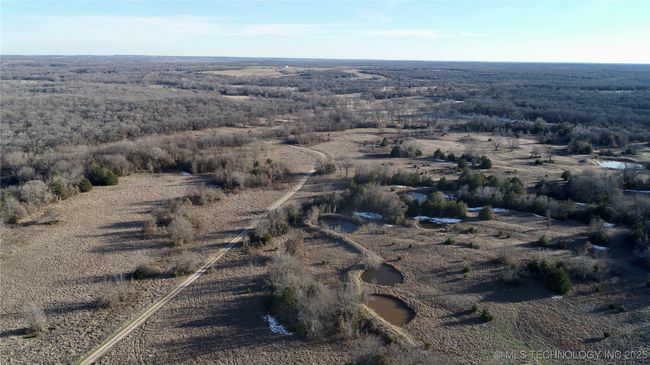 7412 Buck Skin Rd, House other with 2 bedrooms, 2 bathrooms and null parking in Wilson OK | Image 45