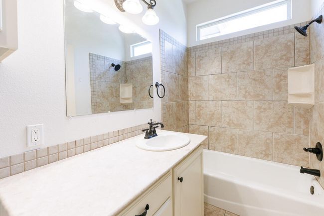10003 Savannah Ave, House other with 4 bedrooms, 5 bathrooms and null parking in Lubbock TX | Image 54