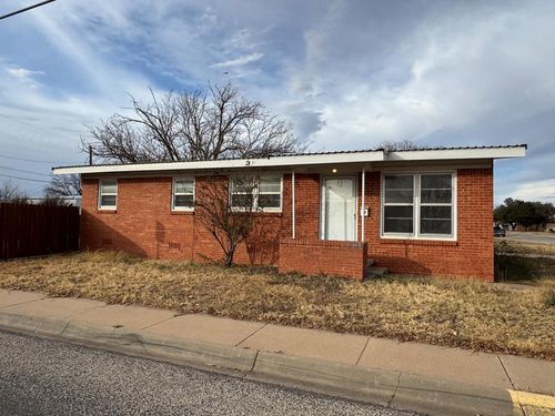 2200 43rd St, Snyder, TX, 79549 | Card Image