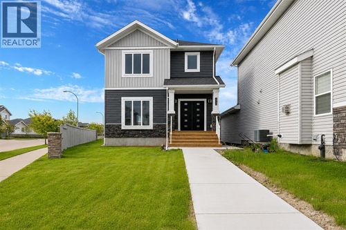 177 Dafoe Way, Fort Mcmurray, AB, T9K2Y5 | Card Image