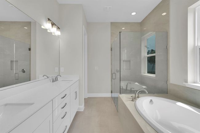 323 Sawgrass Dr, Home with 4 bedrooms, 3 bathrooms and null parking in YULEE FL | Image 24