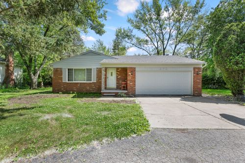273 Mckinley Dr, Troy, MI, 48098-2967 | Card Image