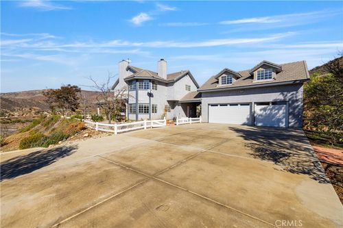 4131 Pelona Canyon Rd, Acton, CA, 93510-2342 | Card Image