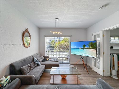apt-9-1611 West Ave, Miami Beach, FL, 33139-2347 | Card Image