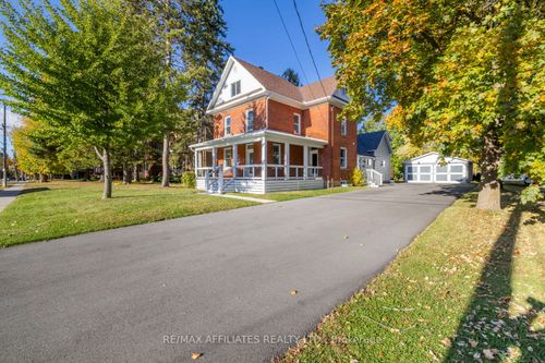 45 Drummond St W, Perth, ON, K7H2J9 | Card Image