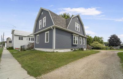 40 S 6 Th Street, House other with 4 bedrooms, 2 bathrooms and null parking in HILBERT WI | Image 1