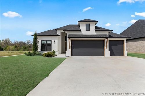 13722 S 20th Pl, Bixby, OK, 74008 | Card Image