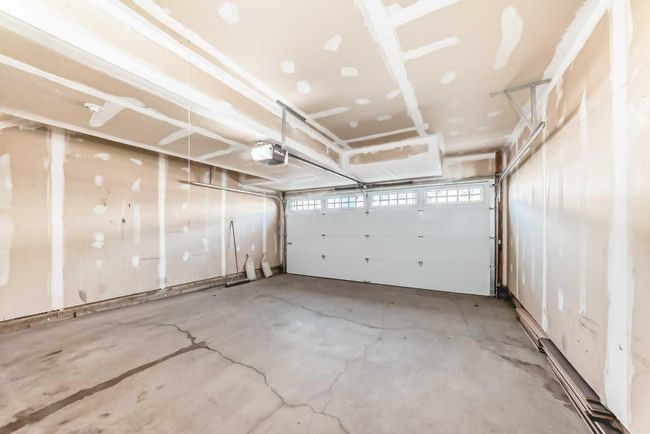 606 Skyview Point Pl Ne, Townhouse with 2 bedrooms, 3 bathrooms and 2 parking in Calgary AB | Image 39