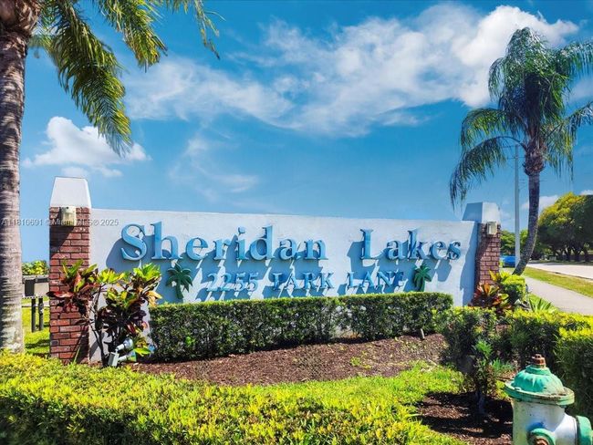 APT-109 - 2200 Park Ln, Condo with 1 bedrooms, 2 bathrooms and null parking in Hollywood FL | Image 47