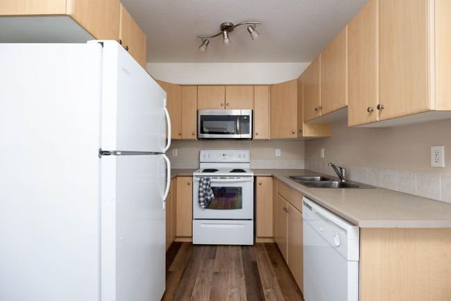 2300 - 200 Lougheed Dr, Condo with 2 bedrooms, 2 bathrooms and 2 parking in Fort Mcmurray AB | Image 9