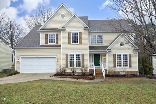 105 Swiss Lake Dr, Cary, NC, 27513-4791 | Card Image