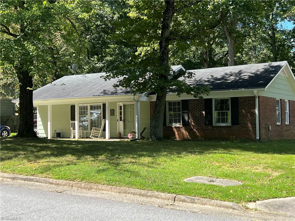 Pennoak Rd, Greensboro, NC 27407