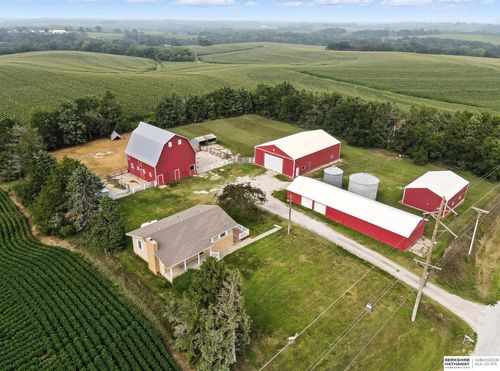 15918 Church Rd, Louisville, NE, 68037-3202 | Card Image