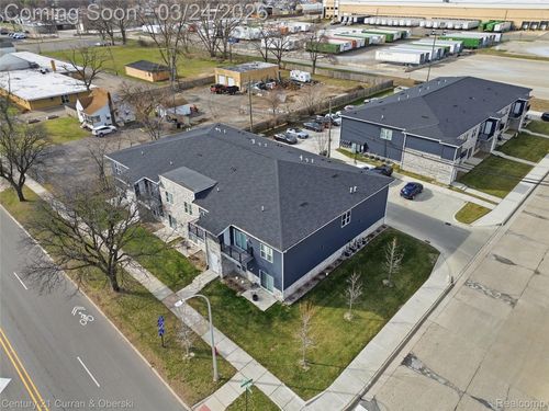 1241 E Woodward Heights Blvd, Hazel Park, MI, 48030-1557 | Card Image