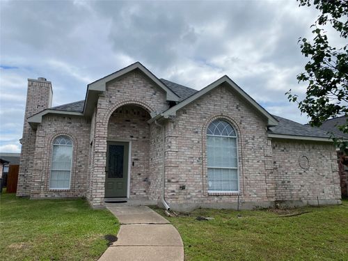2800 Helen Ln, Mesquite, TX, 75181-1862 | Card Image