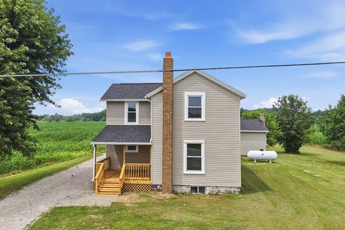 618 Us Highway 224, Sullivan, OH, 44880-9718 | Card Image