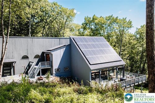 125 Archill Ln, Dingmans Ferry, PA, 18328 | Card Image