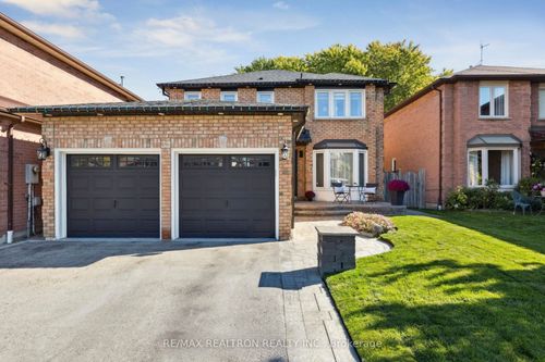 33 Ritchie Ave, Ajax, ON, L1S5V7 | Card Image