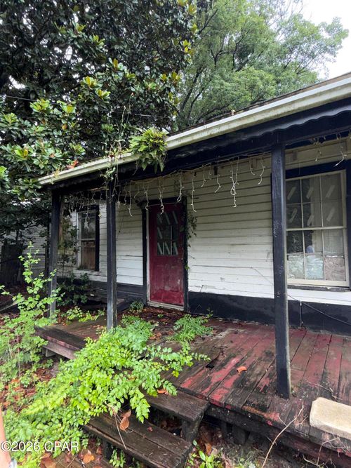 615 Calhoun Ave, Pensacola, FL, 32507-1618 | Card Image