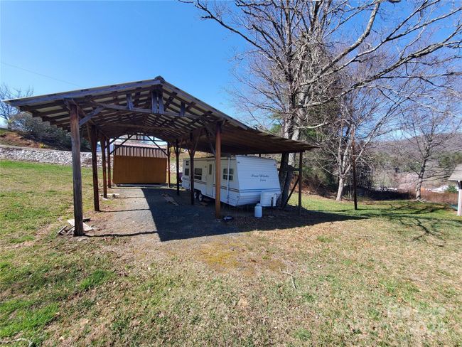 57 Paul Ridge Rd, House other with 3 bedrooms, 1 bathrooms and null parking in Newland NC | Image 34
