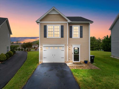 2606 Paddington Station Ln, Vinton, VA, 24179-1259 | Card Image