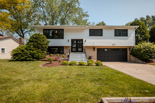 1110 71st St, Darien, IL, 60561-4030 | Card Image