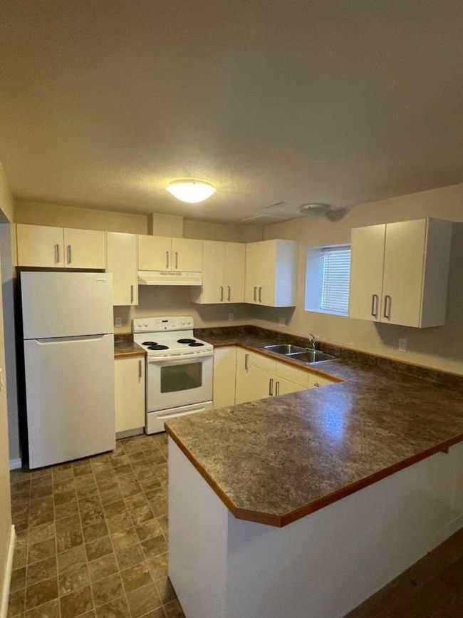 130 8 Ave Sw, Home with 0 bedrooms, 0 bathrooms and 4 parking in High River AB | Image 43