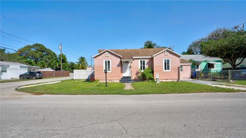 1023 N 25th Ave, Hollywood, FL, 33020-3403 | Card Image