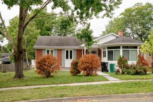 25 Thornridge Cres, Kitchener, ON, N2M4V9 | Card Image
