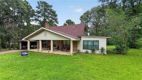 130 Evangeline Dr, Natchitoches, LA, 71457-7161 | Card Image