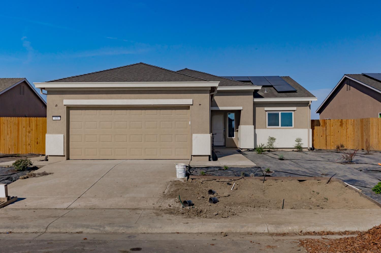 Residential in Colusa