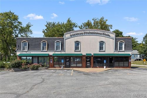 10131 W Florissant Ave, Saint Louis, MO, 63136-2103 | Card Image
