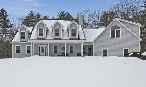 10 Ball Rd, Kingston, NH, 03848-3604 | Card Image
