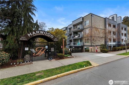 apt-a303-1311 12th Ave S, Seattle, WA, 98144-7425 | Card Image