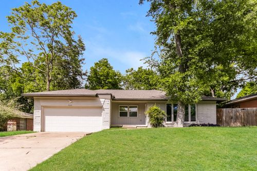 7347 Maringo Drive, Dallas, TX, 75227 | Card Image