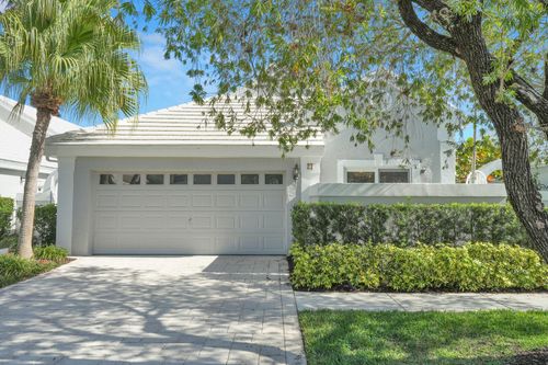 21 Selby Ln, Palm Beach Gardens, FL, 33418-7142 | Card Image
